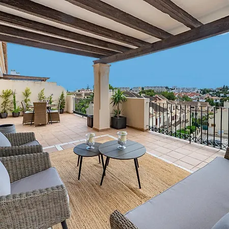 Nueva Andalucia Penthouse Daire *
