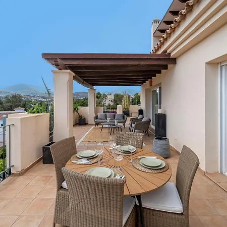 Daire Nueva Andalucia Penthouse