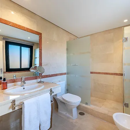 Nueva Andalucia Penthouse Daire *