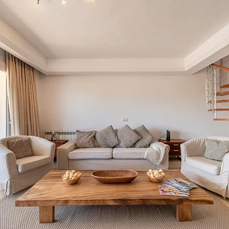 Nueva Andalucia Penthouse